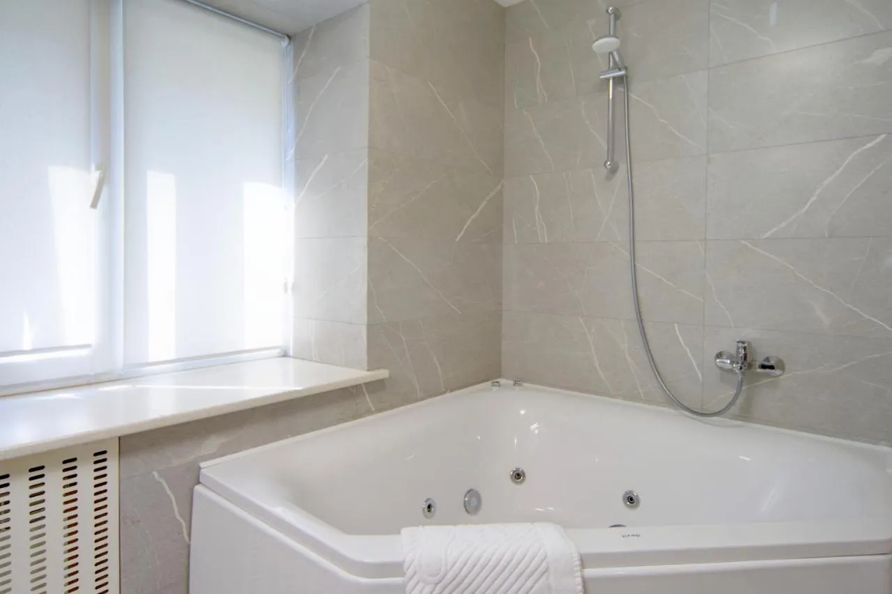 Arena Apartments Киев Украина